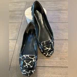 Nine West calf hair, Giraffe Print flats 9.5 M